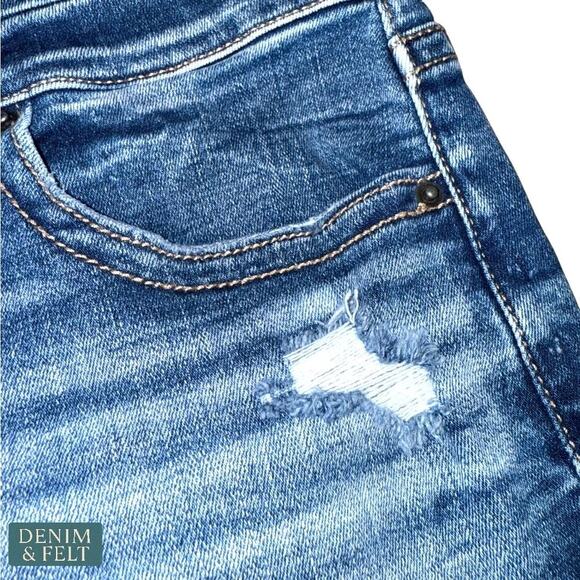 BKE Denim Gabby Stretch High Rise Denim Short Size 27 Distressed Corey Wash - Picture 10 of 16
